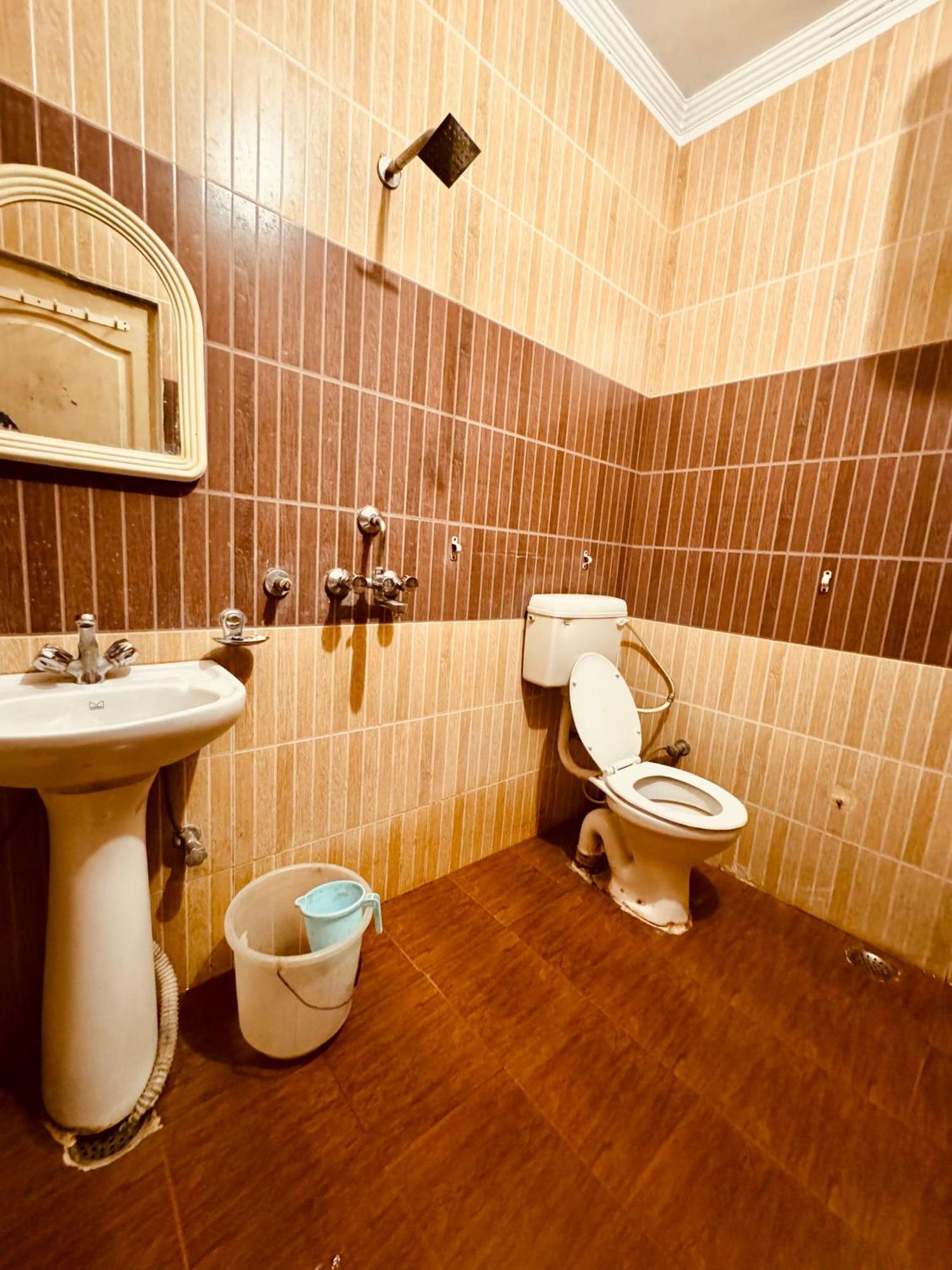 Qube House Bnb Rishikesh Exterior photo