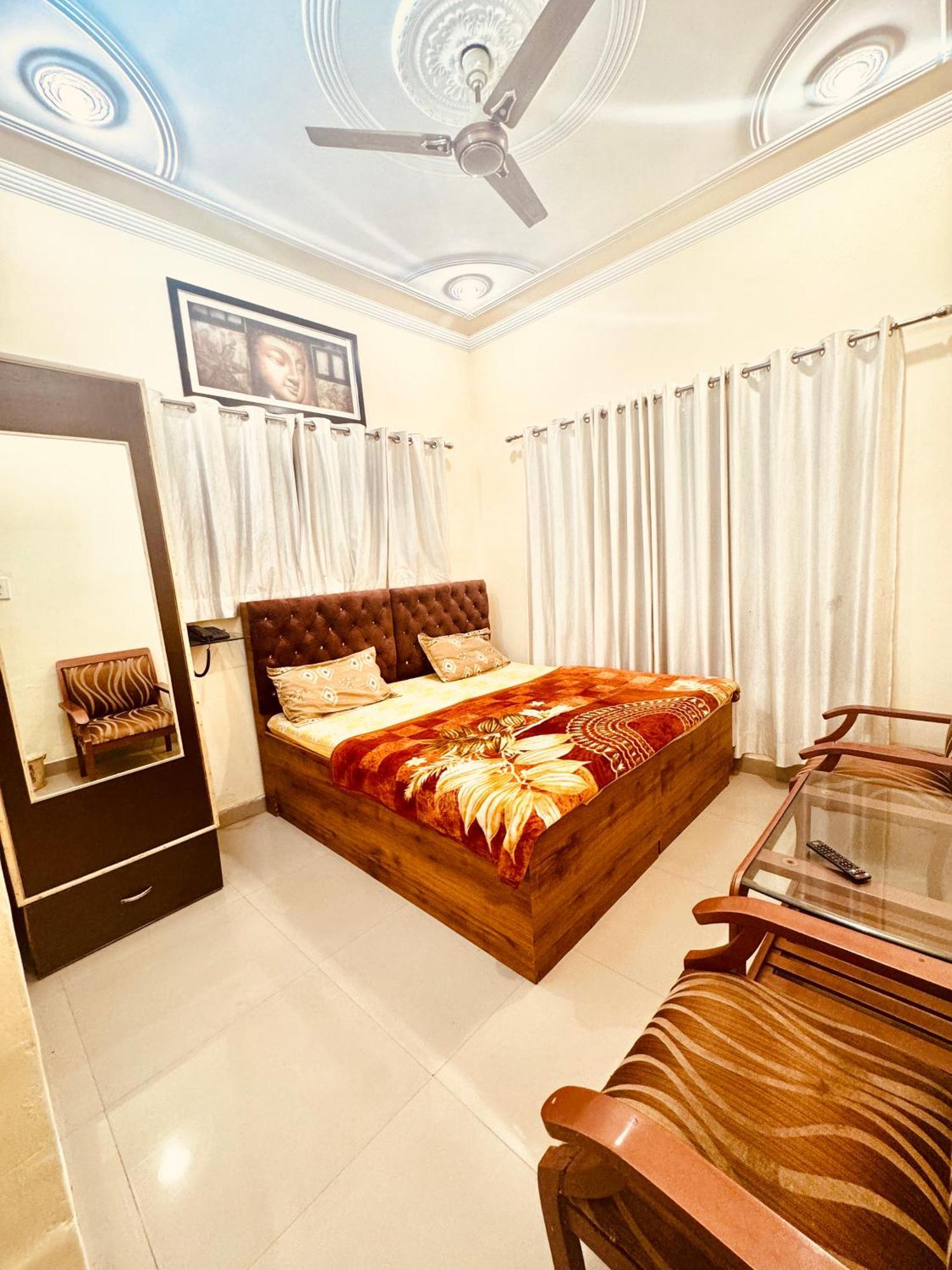 Qube House Bnb Rishikesh Exterior photo